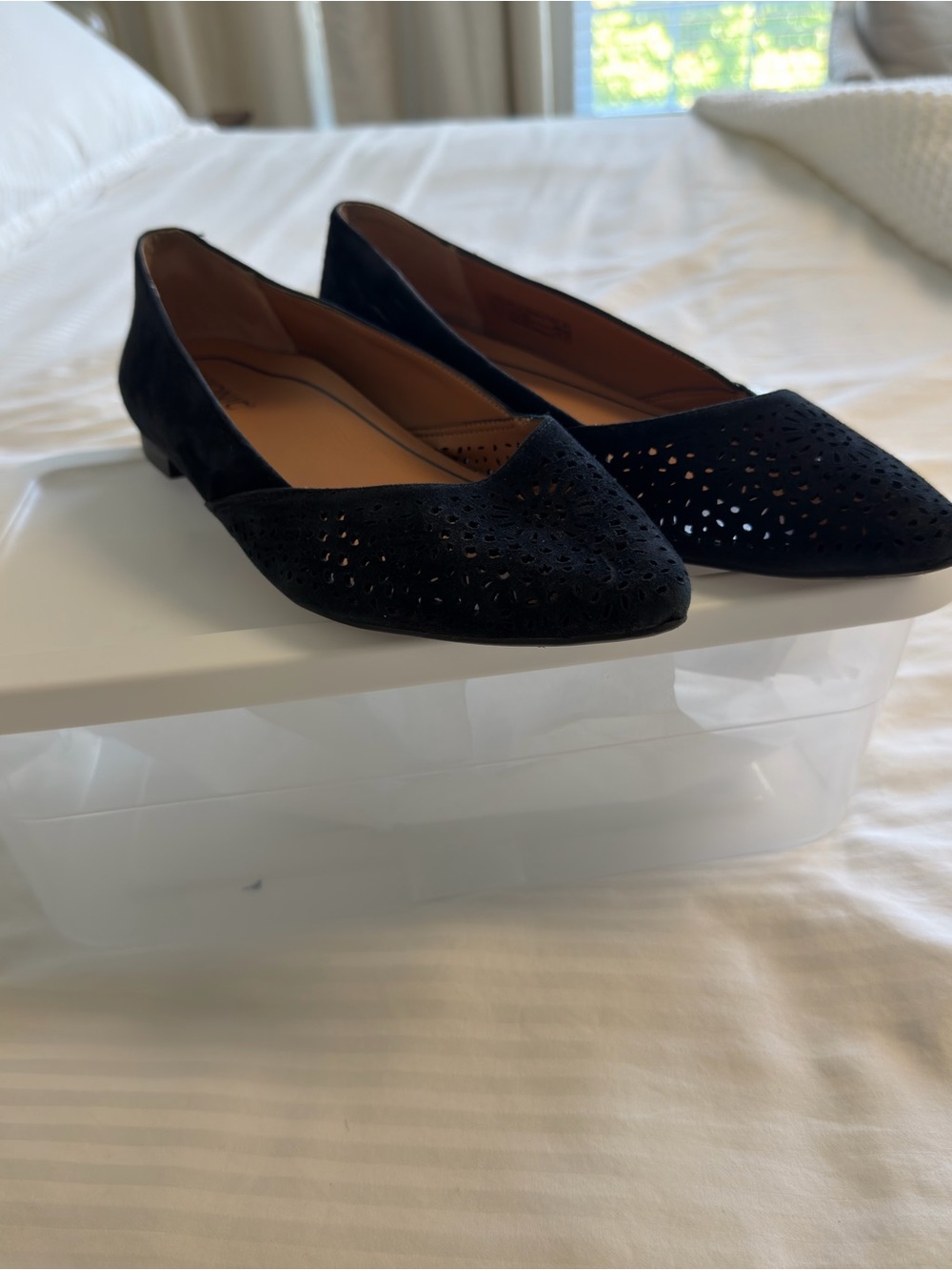 Vionic Black Laser-Cut Pointed Toe Flats